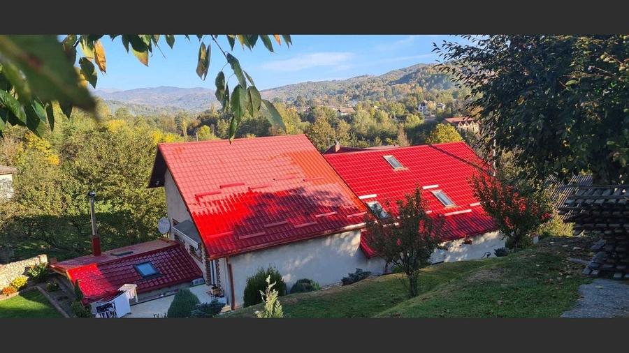 Casă cu 3 camere cu Canalizare în Fieni