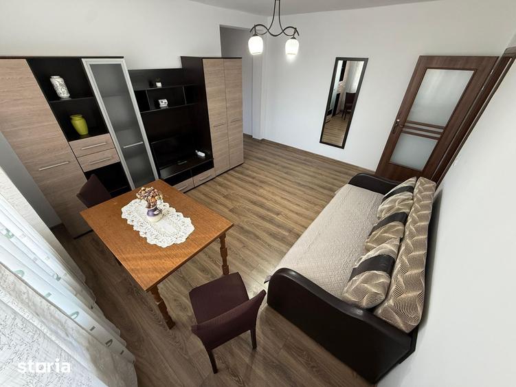 Apartament cu 2 camere semidecomandat în Progresul