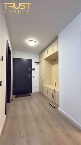 Apartament cu 2 camere semidecomandat în Iris