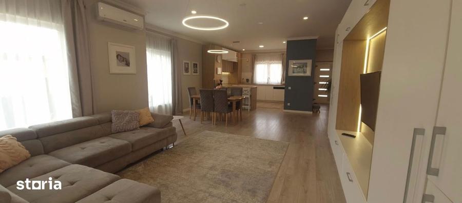 Casă cu 4 camere cu Teren 633 Mp în Baciu