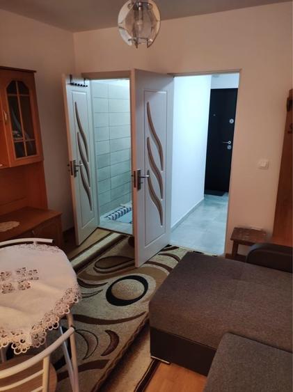 Garsonieră semidecomandată în Central