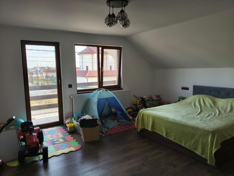 Casă individuală cu 1 camere cu Canalizare în Sântandrei
