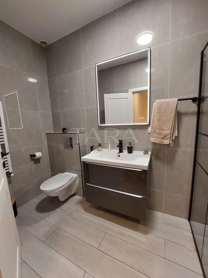 Casă individuală cu 4 camere cu Canalizare în Florești