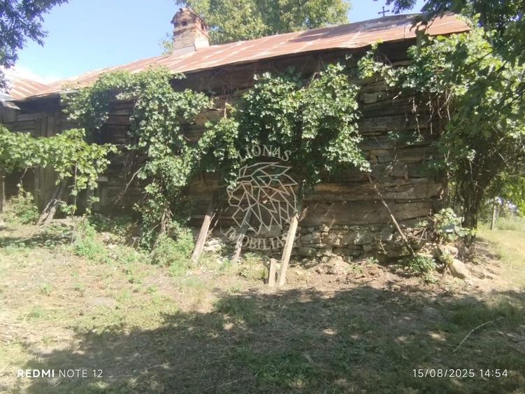 Teren Construcții intravilan de 2828 mp, în Dorolea