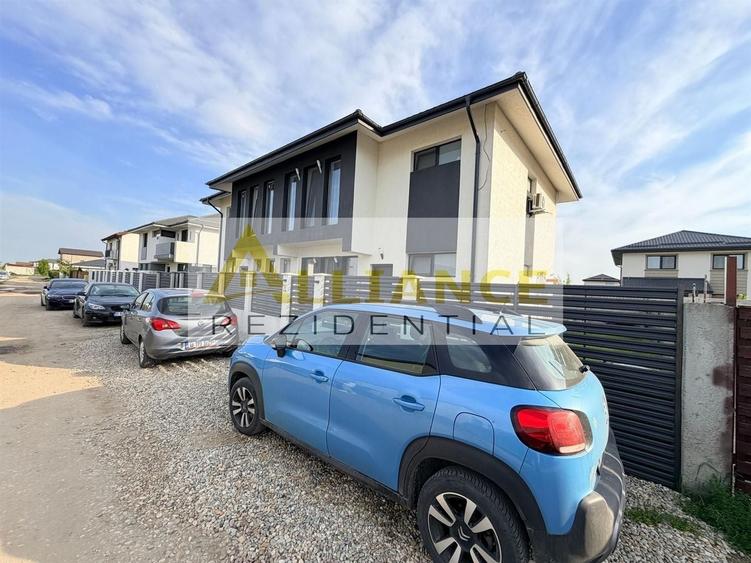Duplex cu 4 camere cu Canalizare în Berceni