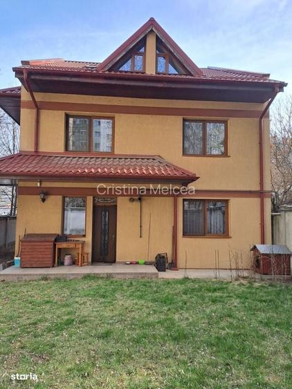 Casa cu 5 camere si curte, Colentina