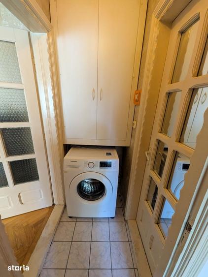 Apartament cu 3 camere în Calea București