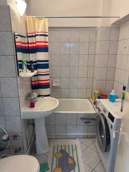 Apartament cu 2 camere decomandat în Tomis II
