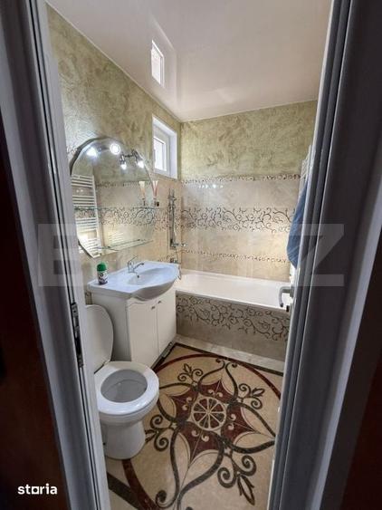 Apartament cu 3 camere în Micro 17