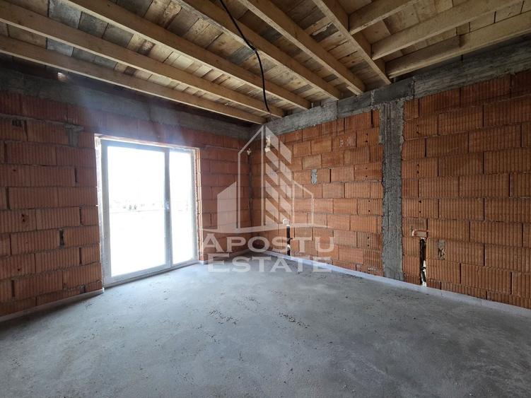 Duplex cu 4 camere cu Canalizare în Șag