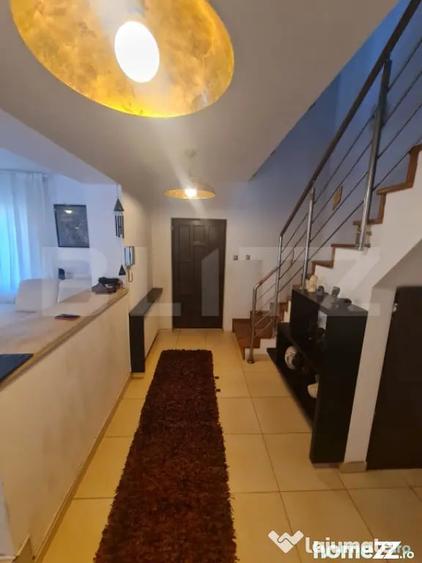 Casa individuala cu 4 camere, 520 mp de teren, zona cu acces - 11