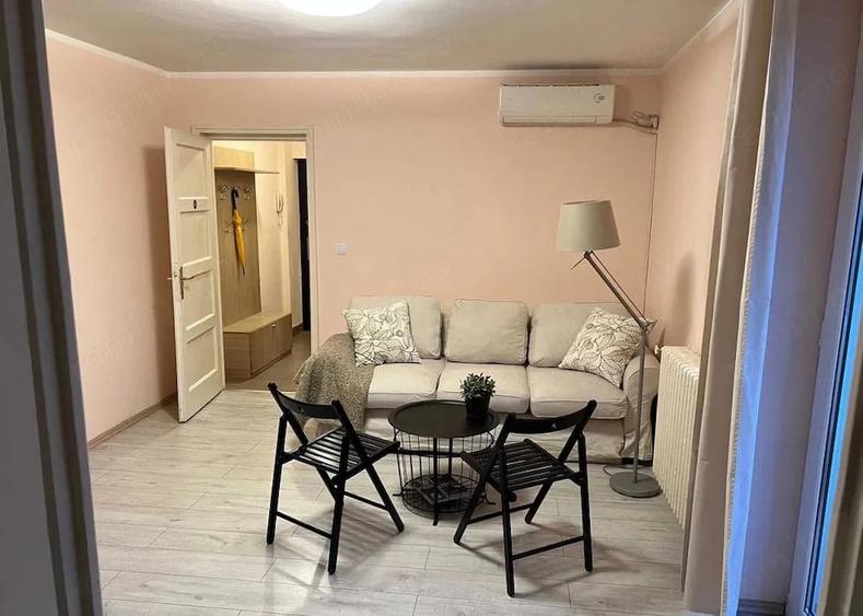 Apartament cu 2 camere semidecomandat în Magheru