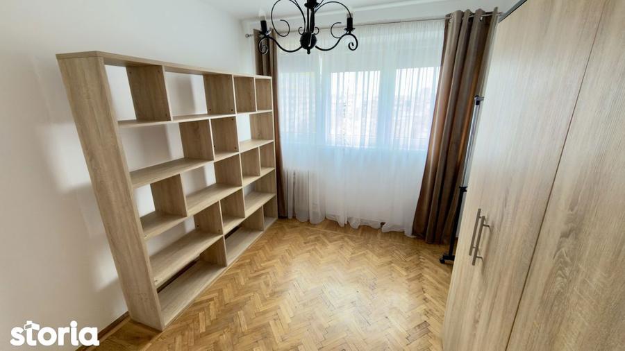 Apartament cu 3 camere, mobilat în Vitan