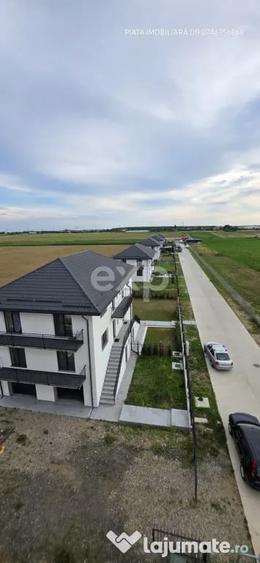 Casă cu 4 camere cu Teren 400 Mp în Matraca