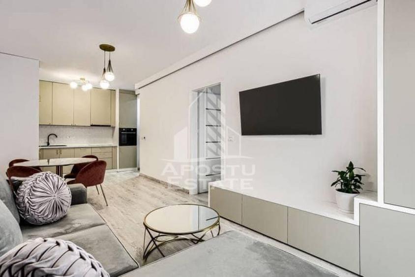 Apartament cu 2 camere semidecomandat în Central