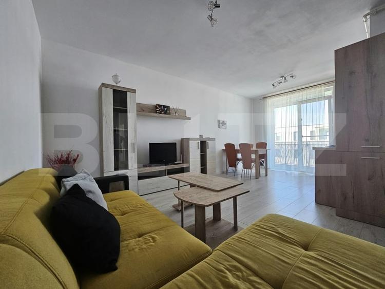 Apartament cu 3 camere decomandat, mobilat în Dumbrăvița