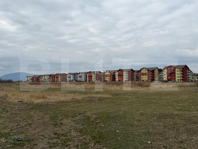 Teren de vânzare 2000 mp – Sânpetru, la 10 minute de Coresi