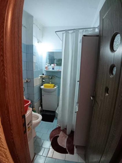 Garsonieră decomandată în Brazda lui Novac