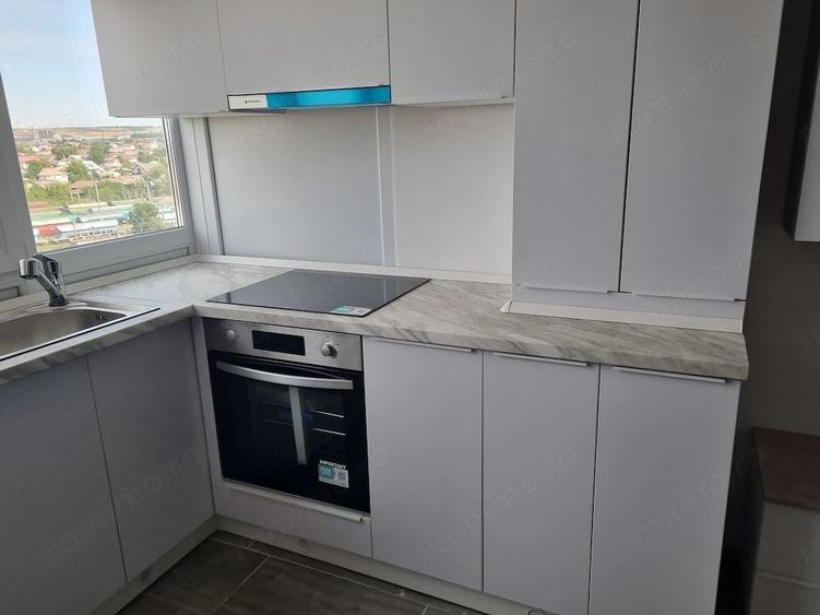 Apartament cu 2 camere semidecomandat în Rovine