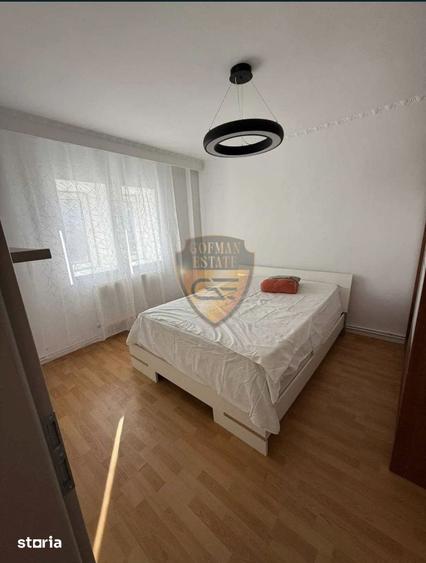 Apartament cu 3 camere decomandat, mobilat în Gara