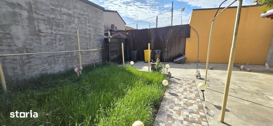 Casă cu 3 camere cu Teren 213 Mp în Alexandriei