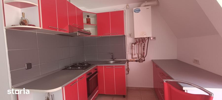 Garsonieră decomandată în Calea București