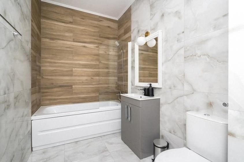 Apartament cu 2 camere decomandat în Central — fotografia 1