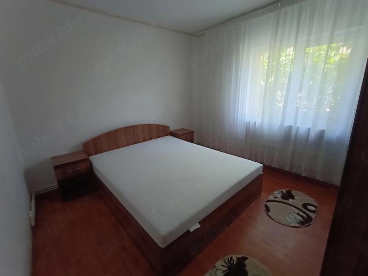 Apartament cu 2 camere decomandat în 1 Mai