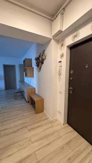 Apartament cu 3 camere decomandat în Lacul Morii