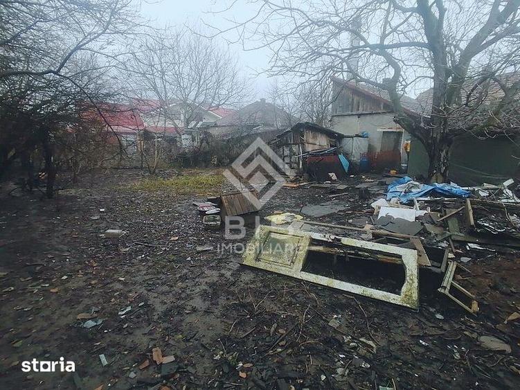 Casă cu 4 camere cu Teren 600 Mp în Independenței