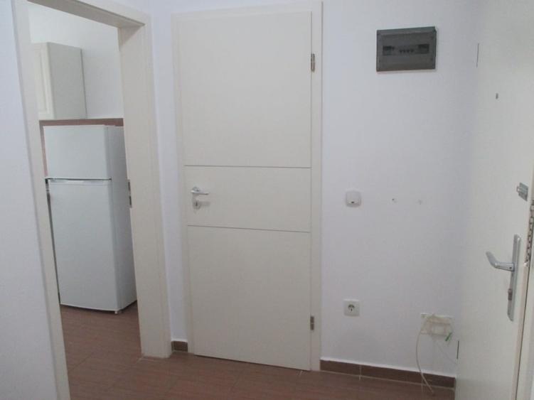 Garsonieră decomandată, mobilată în Avantgarden