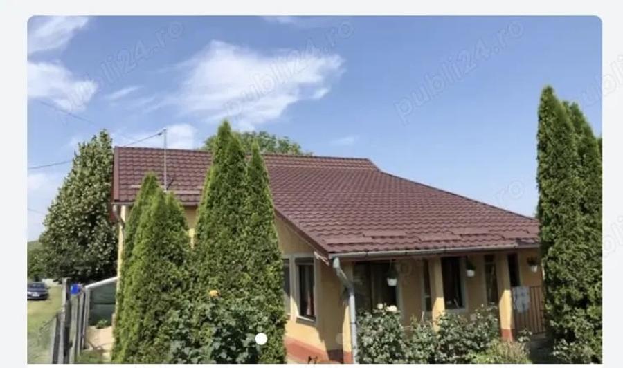 Casă cu Teren 1200 Mp în Ghirișu Român