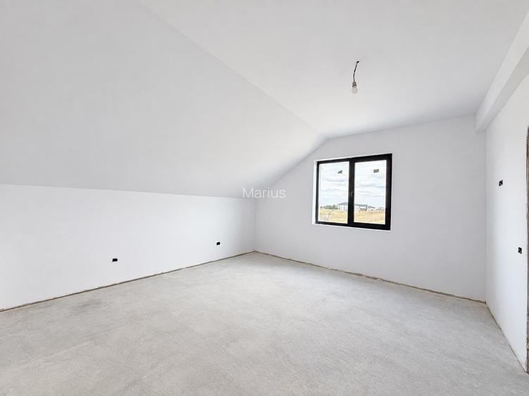 Casa P+1 de vanzare!!