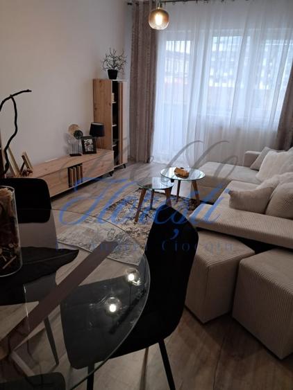 Apartament cu 2 camere semidecomandat, mobilat în Florești — fotografia 3