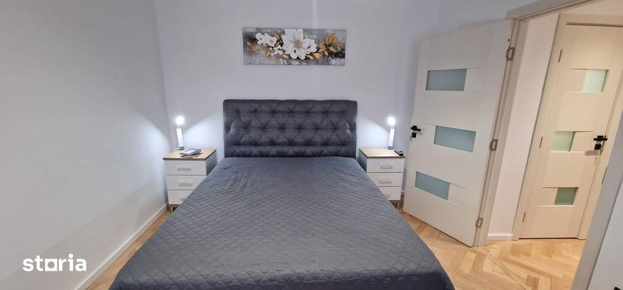 Apartament cu 2 camere semidecomandat, mobilat în Centrul Civic