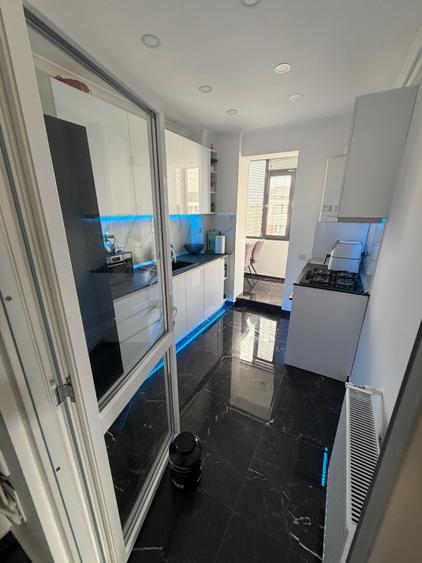 Apartament cu 3 camere decomandat în Militari