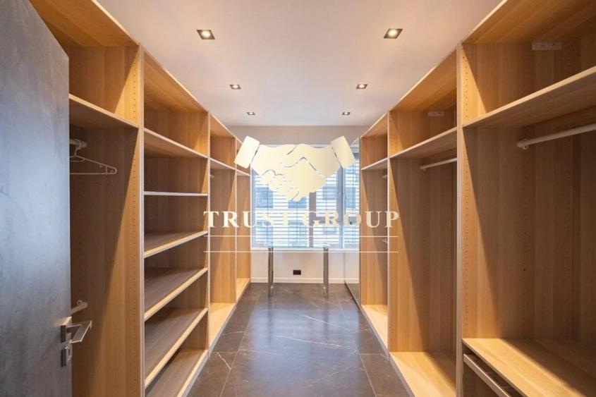 Apartament cu 5 camere decomandat în Floreasca