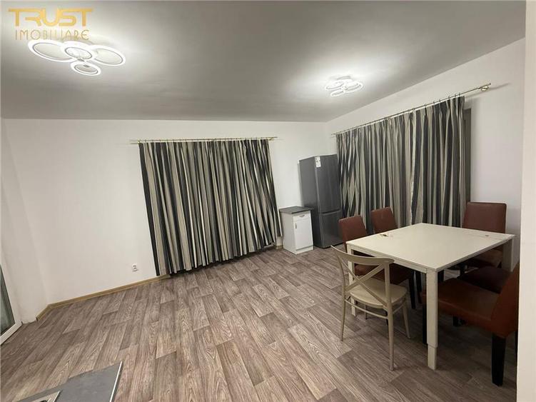 Apartament cu 3 camere semidecomandat în Someșeni