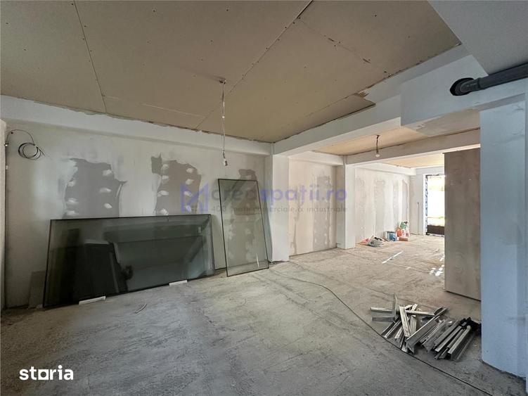 Spațiu comercial, de 56 mp, în Central