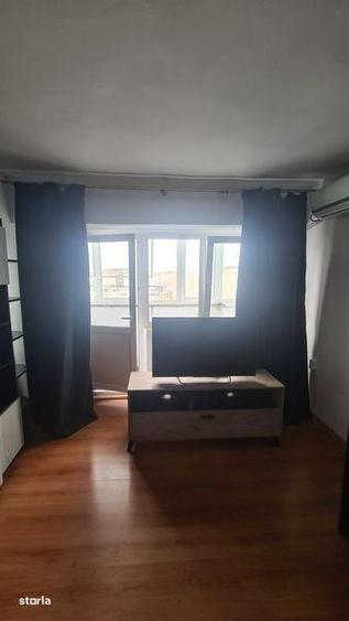 Garsonieră în 13 Septembrie