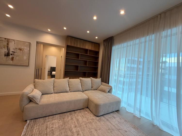 Apartament cu 2 camere decomandat în Aviației