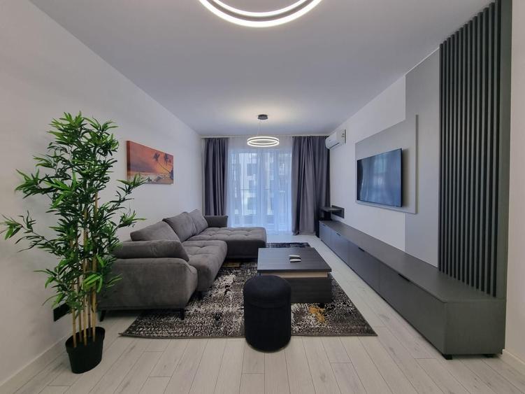 Apartament cu 2 camere decomandat în Central