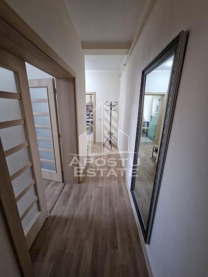 Apartament cu 2 camere decomandat în Dumbrăvița