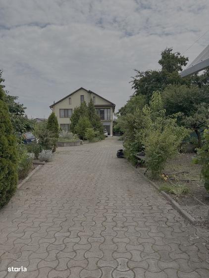 Casă cu 4 camere cu Canalizare în Exterior Vest