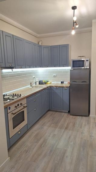 Apartament cu 2 camere decomandat, mobilat în Vest