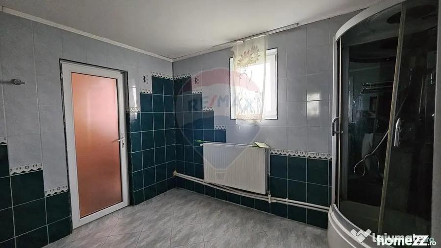 Casă cu 5 camere cu Teren 526 Mp în Chilișeni