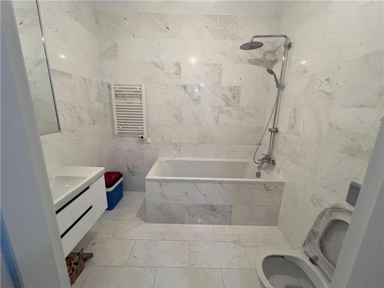 Apartament cu 4 camere decomandat în Domenii