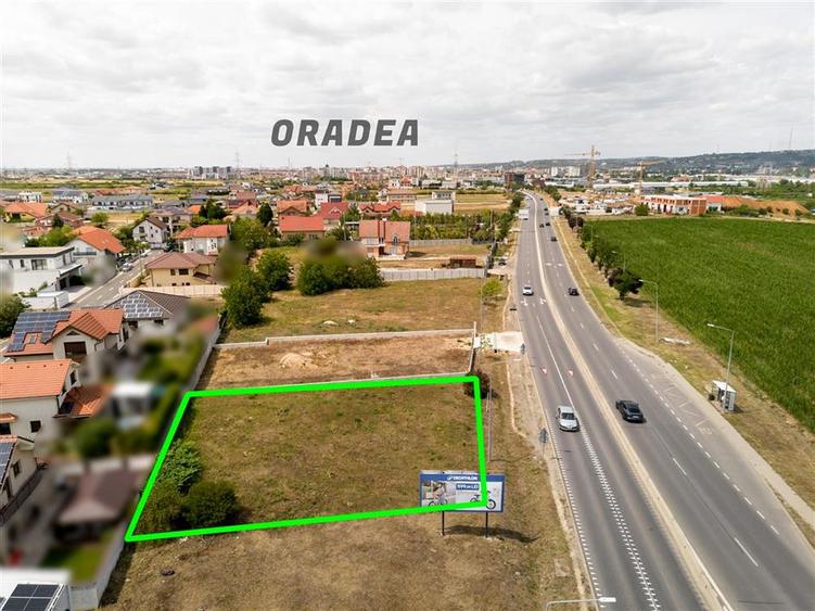 Teren intravilan de 872 mp, în Sânmartin