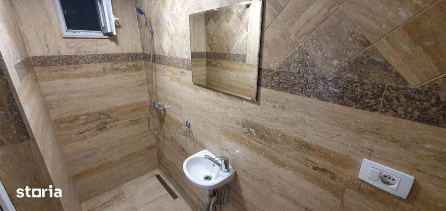 Spațiu comercial, de 780 mp, în Est