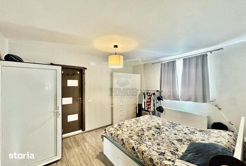 Casă cu 8 camere cu Teren 373 Mp în Lazaret
